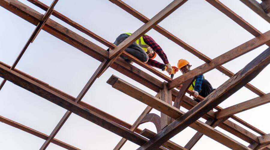 Professional residential roofers in Reading, MA